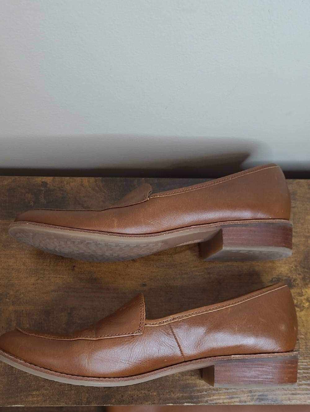 Sofft Light Brown/Tan Leather Slip-On Loafers size 10 - Picture 6 of 10
